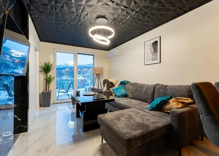 شقة Widokowe Marzenie - Blisko Stoku, Parking Podziemny By Spaceapart *