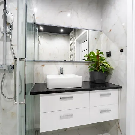 Widokowe Marzenie - Blisko Stoku, Parking Podziemny By Spaceapart كارباش