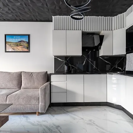Apartment Widokowe Marzenie - Blisko Stoku, Parking Podziemny By Spaceapart